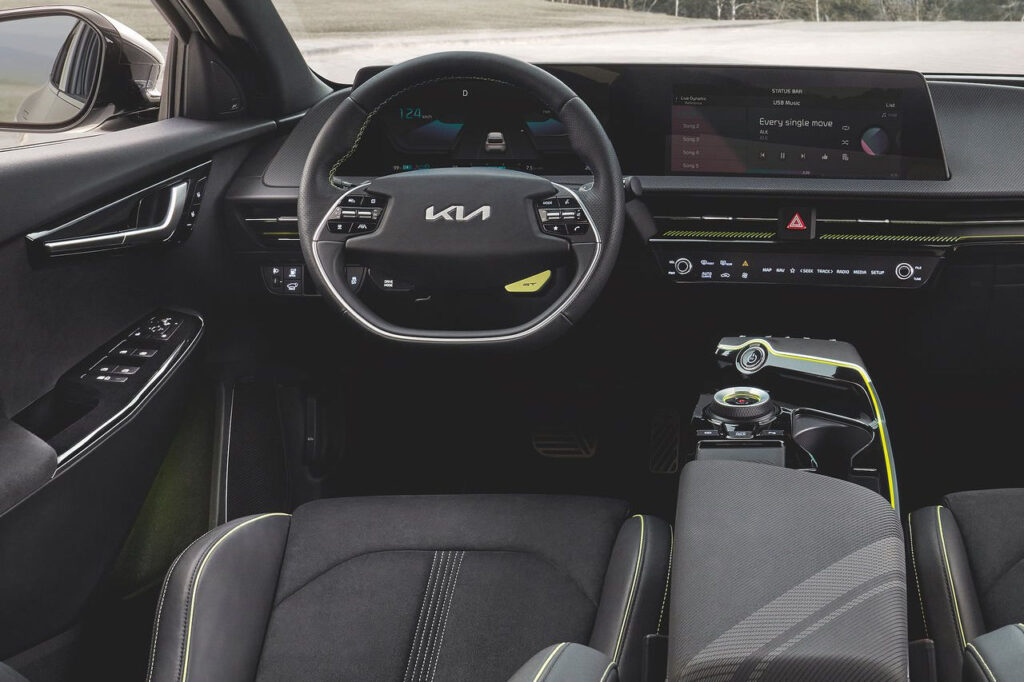 El crossover eléctrico Kia EV6 GT es el World Performance Car of the Year 2023
