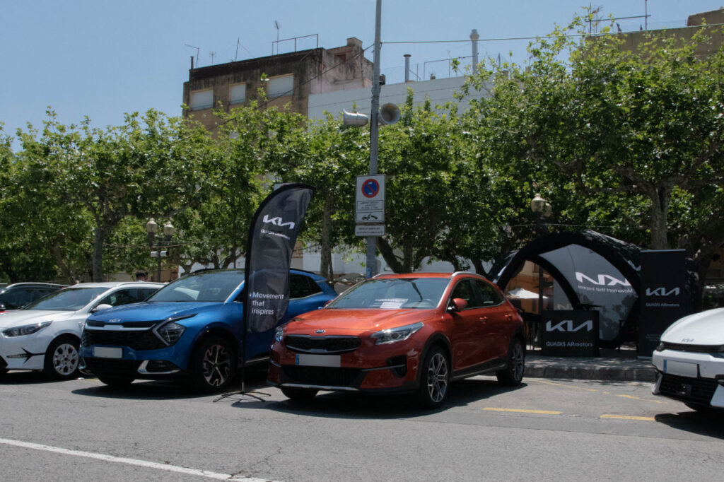 Los modelos Kia de Garancar levantan expectación en la Fira de Cambrils