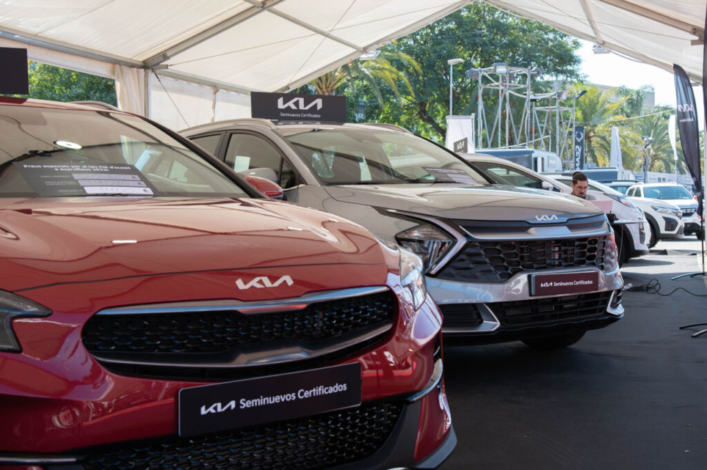 QUADIS ARmotors presenta el Kia EV9 en el exproReus 2023